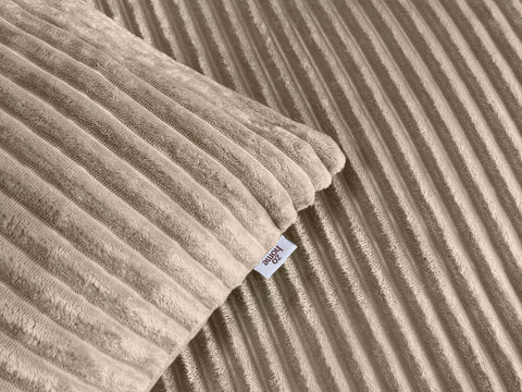 Zohome Dekbedovertrek Pile di Ribcord Forest Sand - 100% Microvezel - sfeer/detail 2