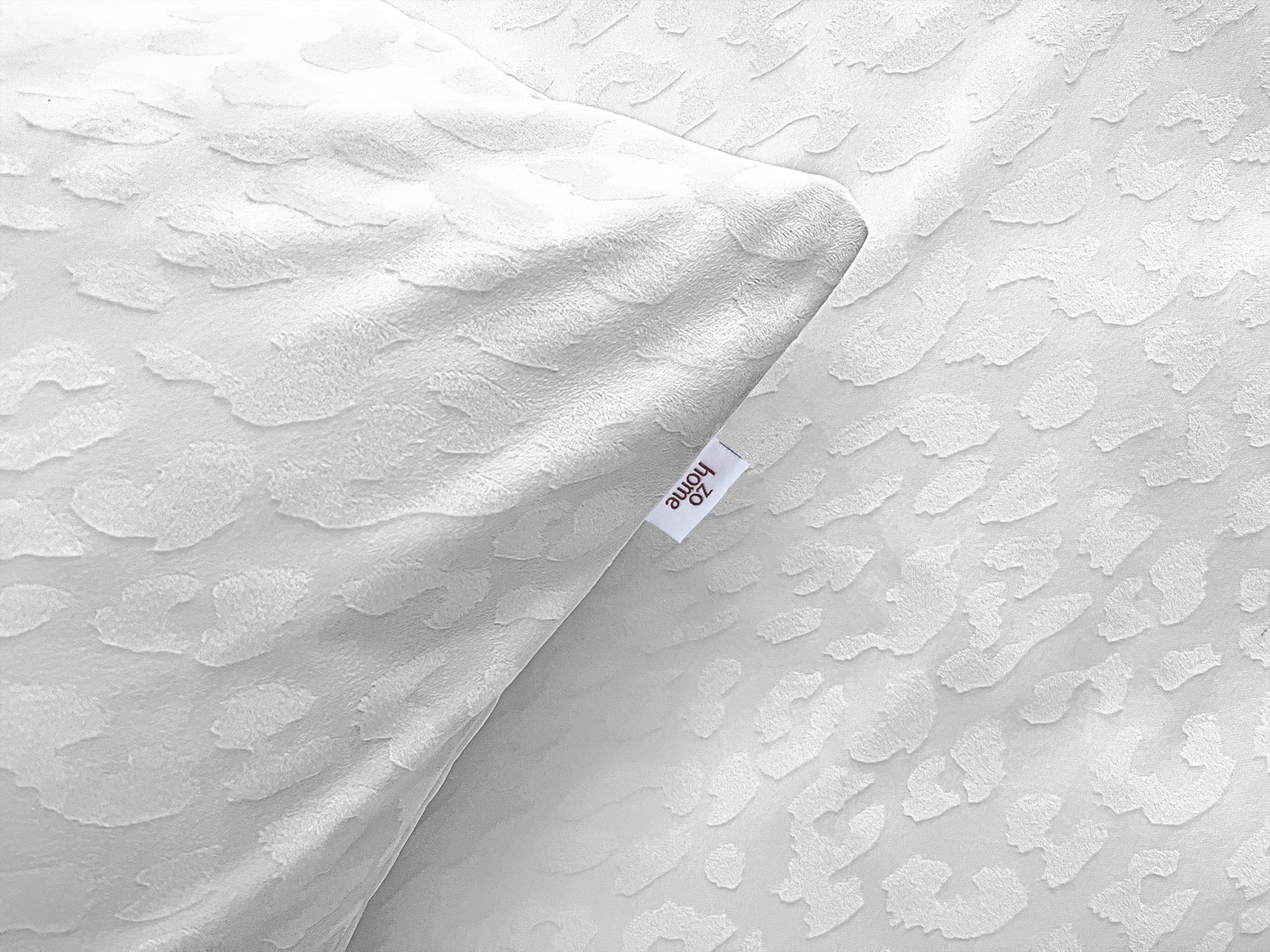Zohome Dekbedovertrek Leopardo White - 100% Microvezel - 140x200 cm