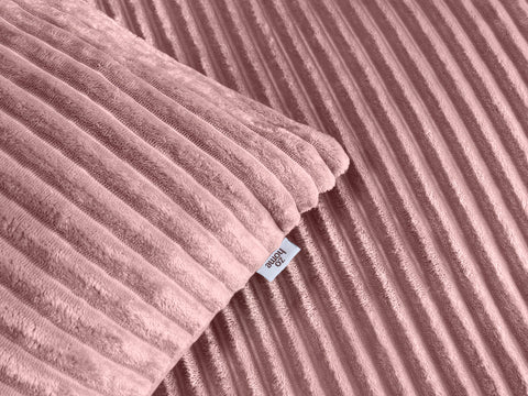 Zohome Dekbedovertrek Pile di Ribcord Shady Pink - 100% Microvezel - sfeer/detail 2