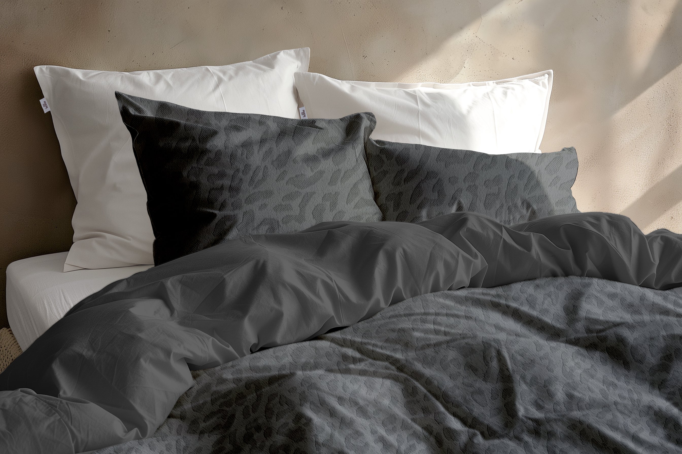 Zohome Dekbedovertrek Leopardo Classic Antracite - 100% Microvezel - 240x200-220 cm