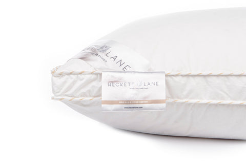 Heckettlane Box Hoofdkussen Gold - 65% Goose Down