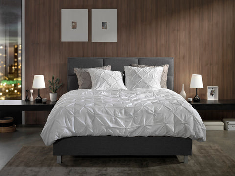 Yellow Dekbedovertrek Nova White - 100% Katoen-Satijn